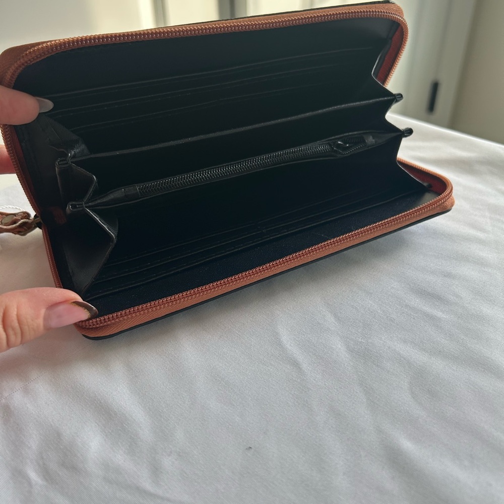 White Mountain Black Wristlet with Brown Strap - Picture 3 of 6